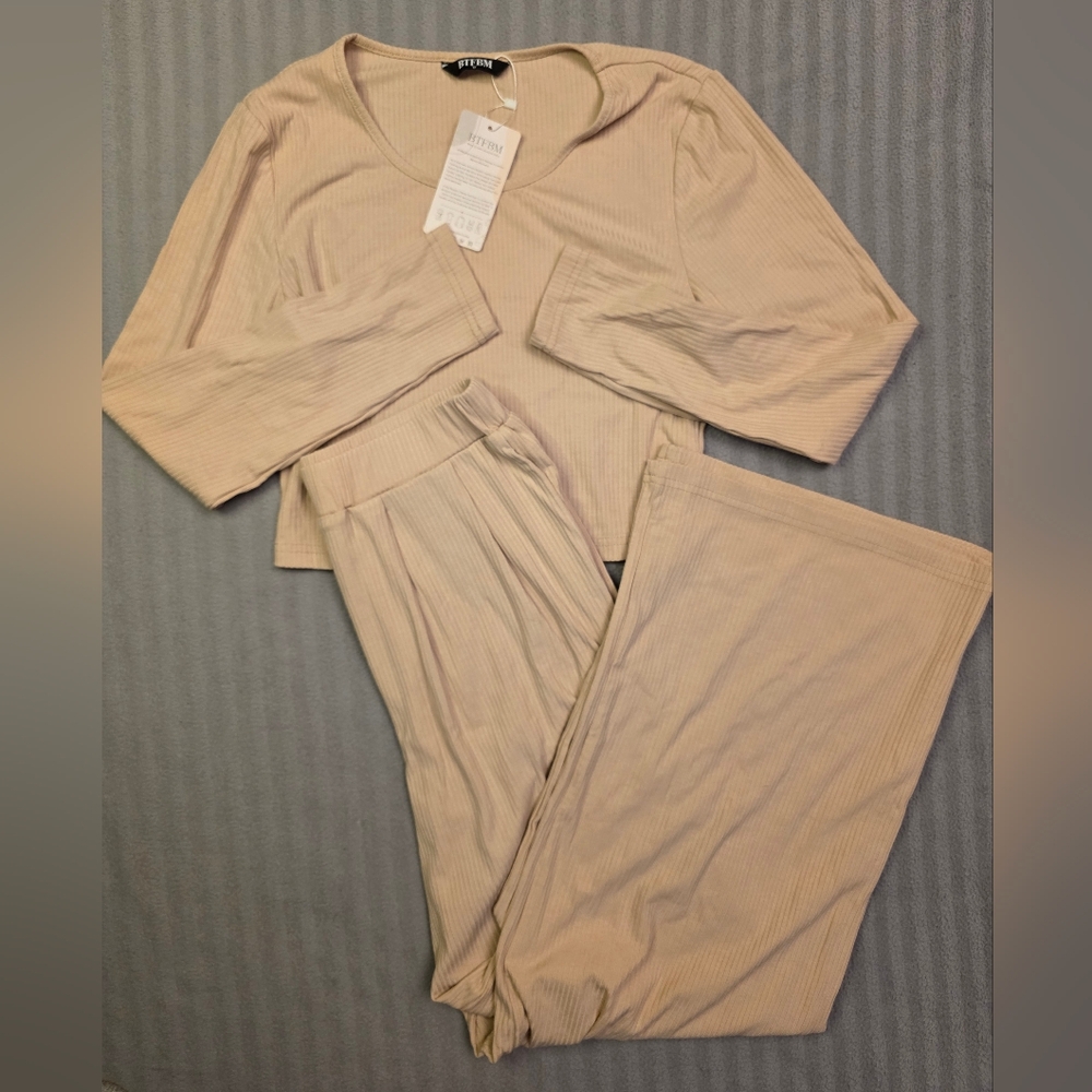 Women's Beige Intimate Set